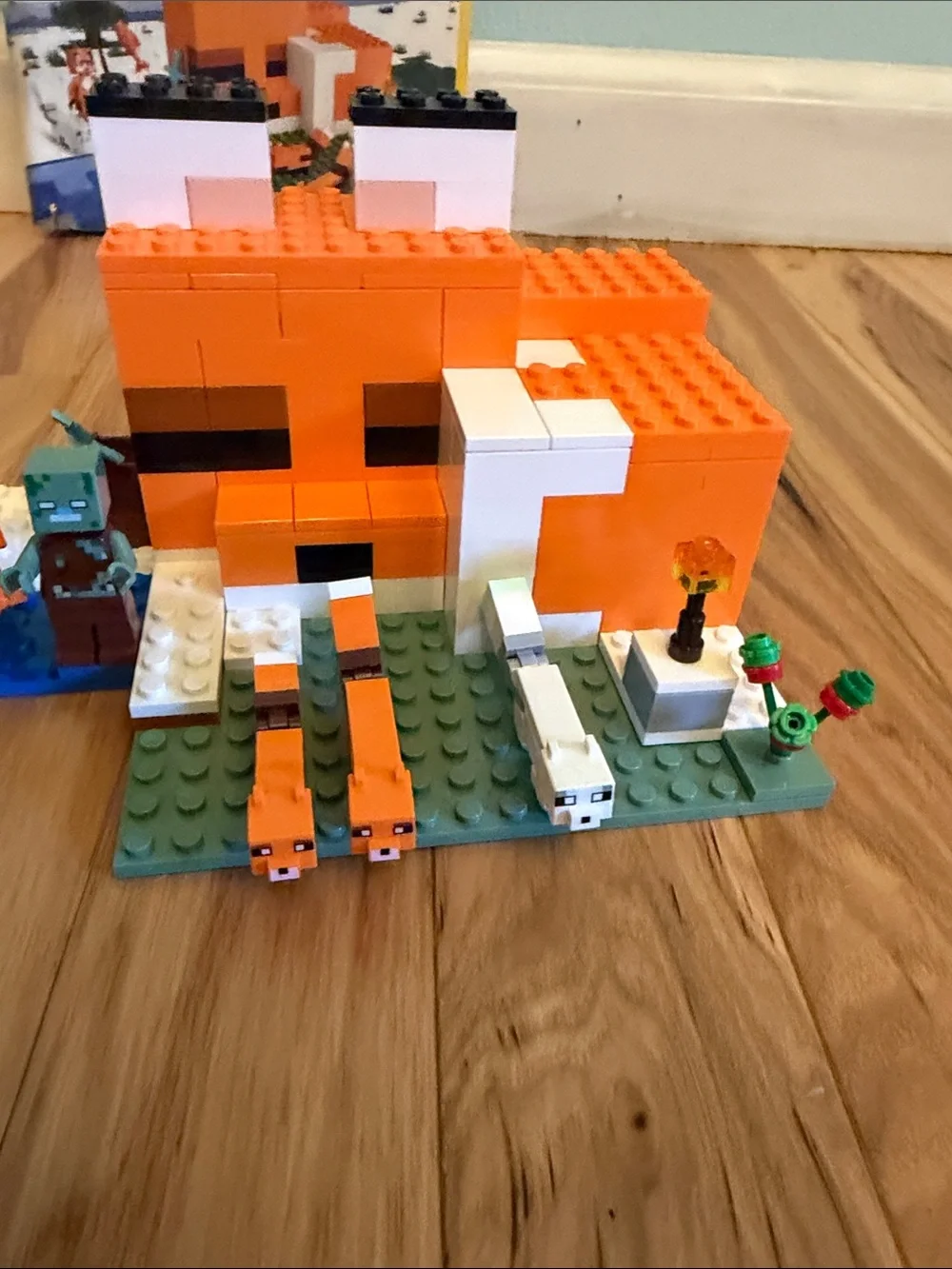 LEGO Minecraft The Fox Lodge